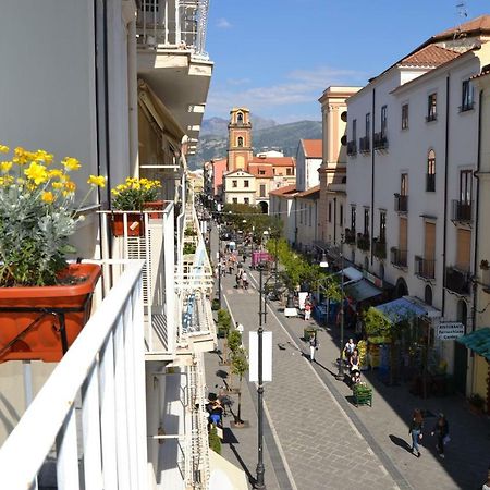 La Piccola Sorrento Hotel Bagian luar foto
