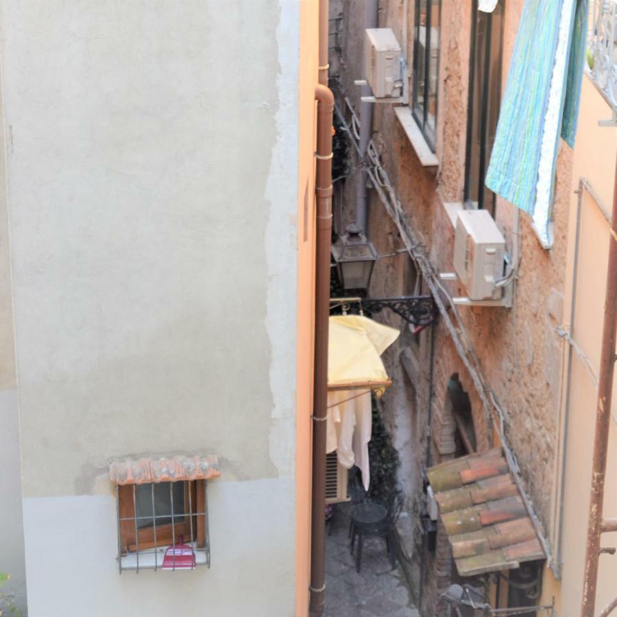 La Piccola Sorrento Hotel Bagian luar foto